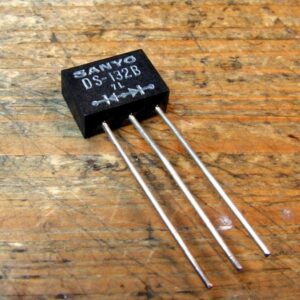 Sanyo Dual silicon rectifier diode DS-132B