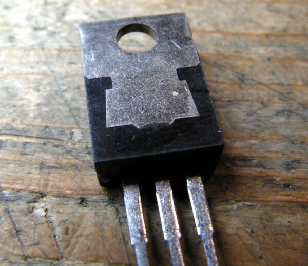 NOS genuine Sanyo  transistor 2SB507 - ONE PIECE - Image 3
