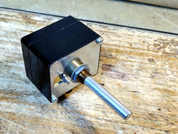 NOS Alps Black Beauty RK40 BALANCE Potentiometer 250 kohm x 2 - Image 4