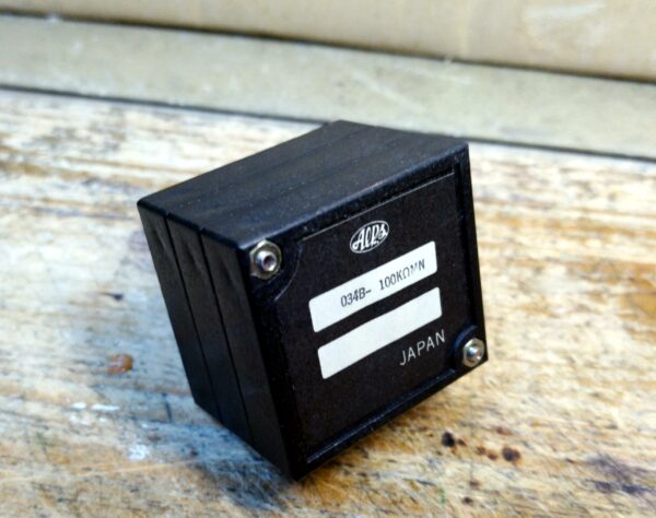 NOS (Never Used) ALPS BALANCE Potentiometer 100kx2 - Image 3