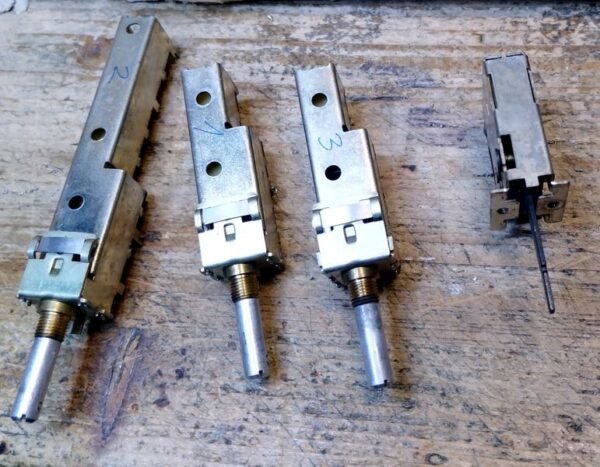Selectors for AU9900 or AU11000, restored