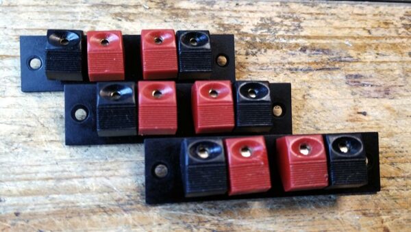 SANSUI Speaker Terminal for Sansui AU 999 - used - one piece