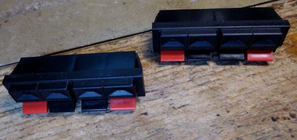 Speaker connector for Sansui amplifier - receiver, one piece - used