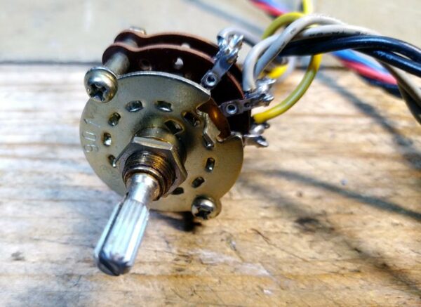 Speakers selector for Sansui BA-F1, Left OR right channel - Image 4