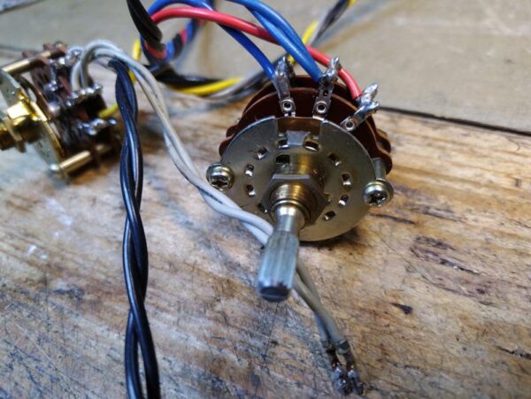 Speakers selector for Sansui BA-F1, Left OR right channel - Image 3