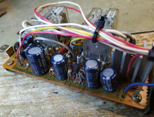 F-2840 Protector Board for Sansui AU919, 2nd, used, untested - Image 2
