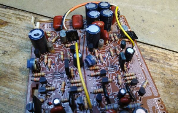 F-2841 Flat Amp Board for Sansui AU919, used, untested - Image 2